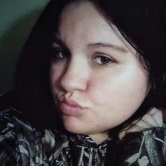 Meet your Posher, Amanda - Picture 1 of 1